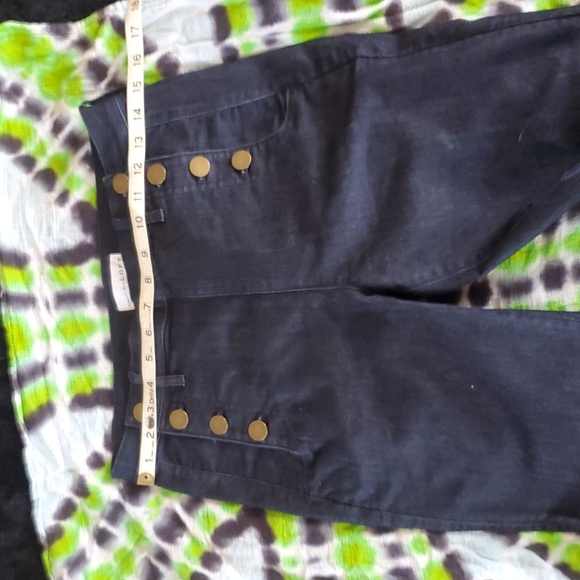Stylish Dark Wash Jeans With High Waist Buttons. - Picture 5 of 12